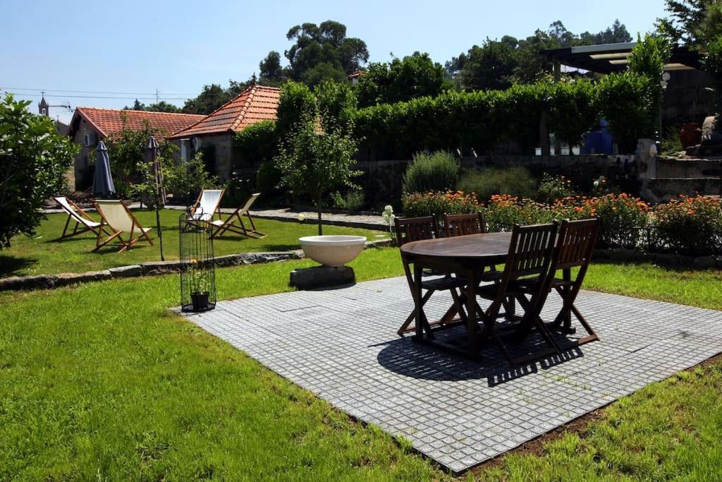 Pequena Casa Rustica Com Piscina Villa Penafiel Dış mekan fotoğraf