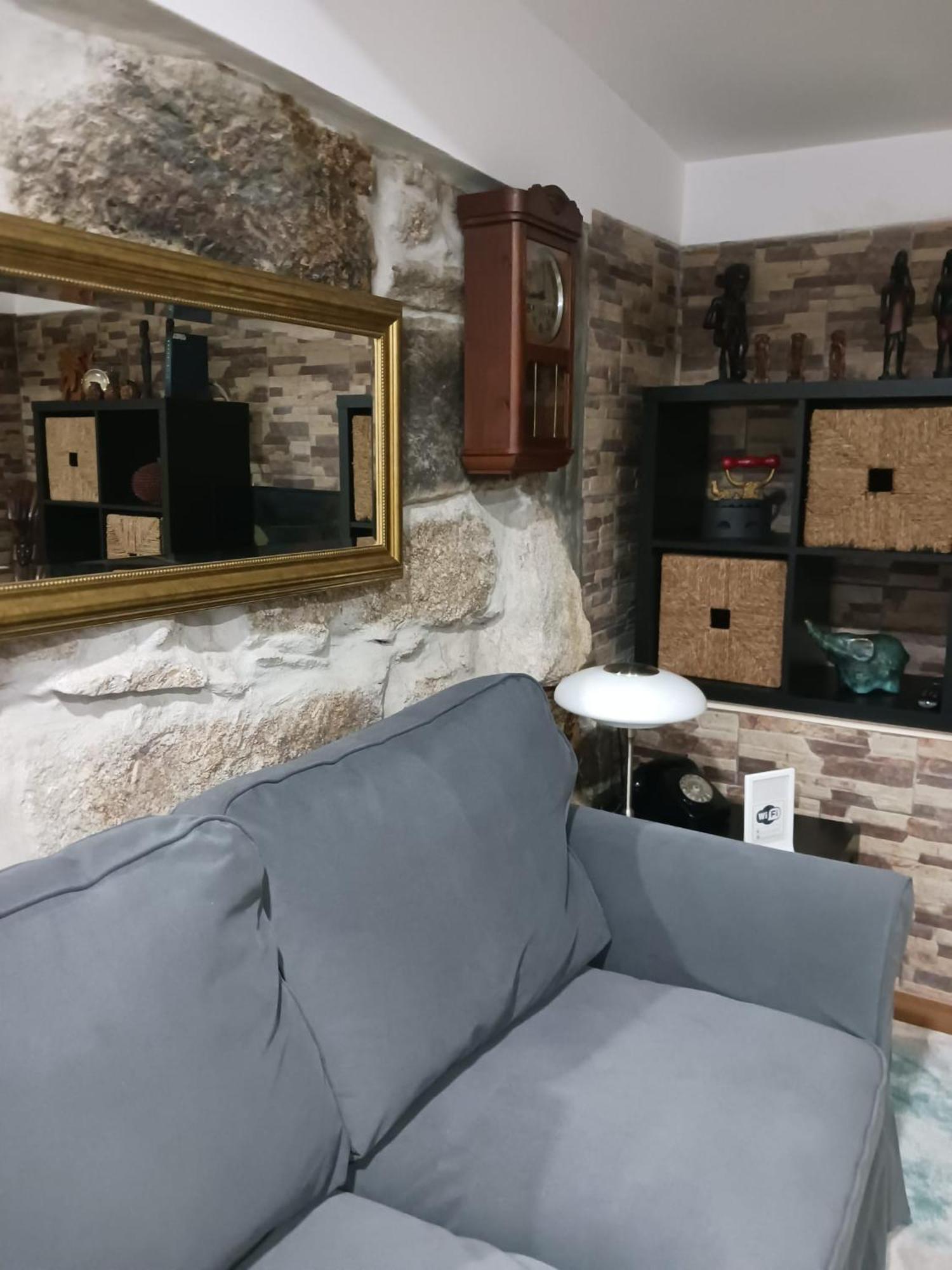 Pequena Casa Rustica Com Piscina Villa Penafiel Dış mekan fotoğraf